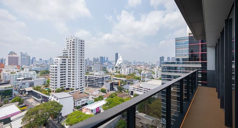 For sale 2 bedrooms condo in Watthana, Bangkok