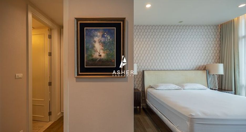 For rent and for sale 2 bedrooms condo in Pathum Wan, Bangkok