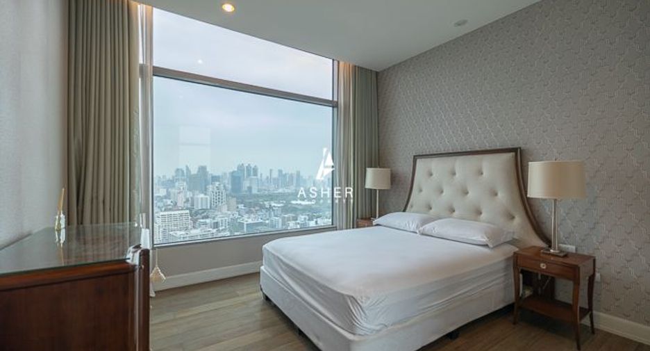 For rent and for sale 2 bedrooms condo in Pathum Wan, Bangkok