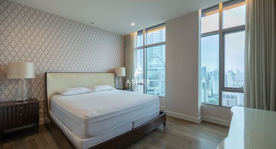 For rent and for sale 2 bedrooms condo in Pathum Wan, Bangkok