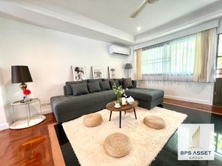 For rent 5 Beds house in Sathon, Bangkok