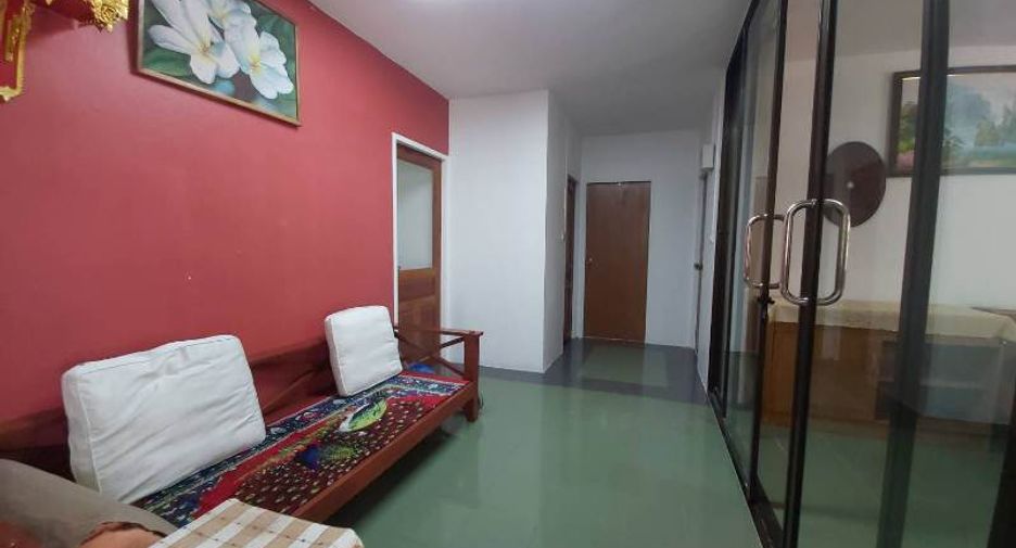 For rent 3 bedrooms house in Mueang Chiang Mai, Chiang Mai