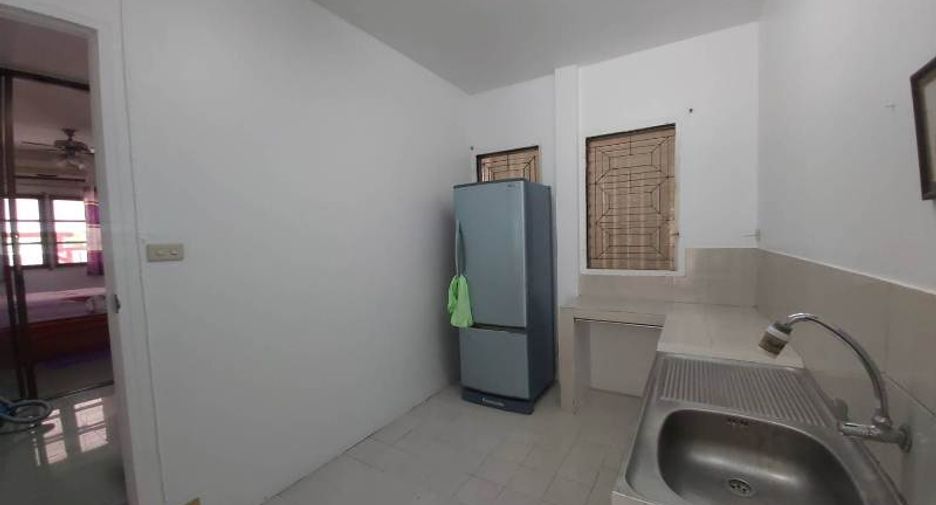 For rent 3 bedrooms house in Mueang Chiang Mai, Chiang Mai