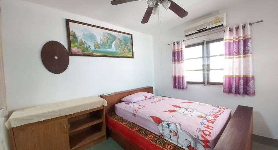 For rent 3 bedrooms house in Mueang Chiang Mai, Chiang Mai