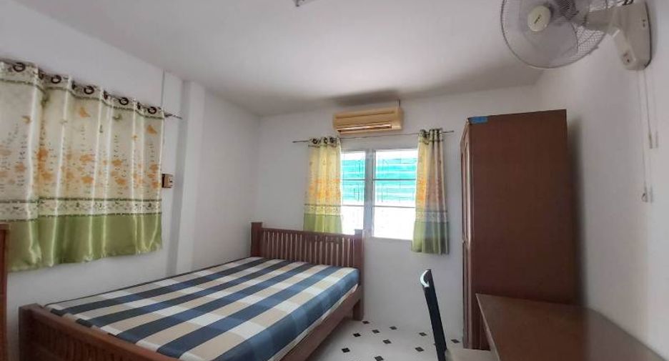 For rent 3 bedrooms house in Mueang Chiang Mai, Chiang Mai