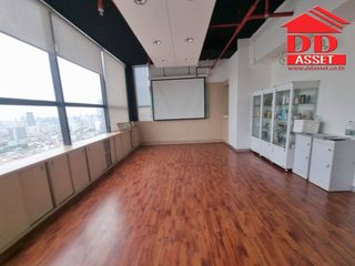 For rent and for sale office in Khlong San, Bangkok