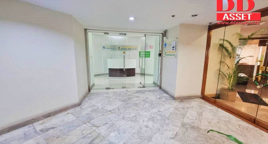 For rent and for sale office in Khlong San, Bangkok