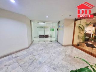 For rent and for sale office in Khlong San, Bangkok