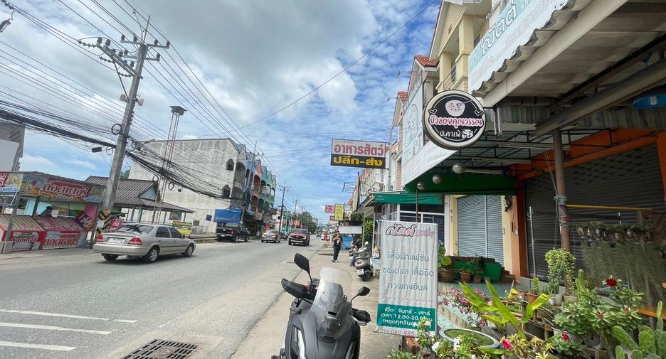 For sale 3 bedrooms retail Space in East Pattaya, Pattaya