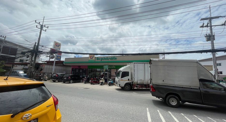 For sale 3 bedrooms retail Space in East Pattaya, Pattaya