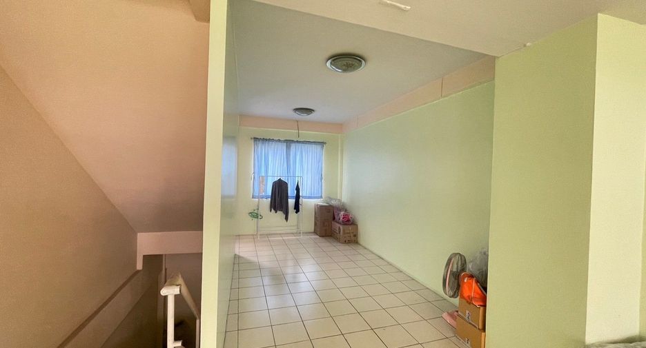 For sale 3 bedrooms retail Space in East Pattaya, Pattaya