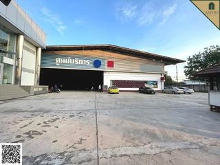 For rent 10 bedrooms retail Space in Lak Si, Bangkok