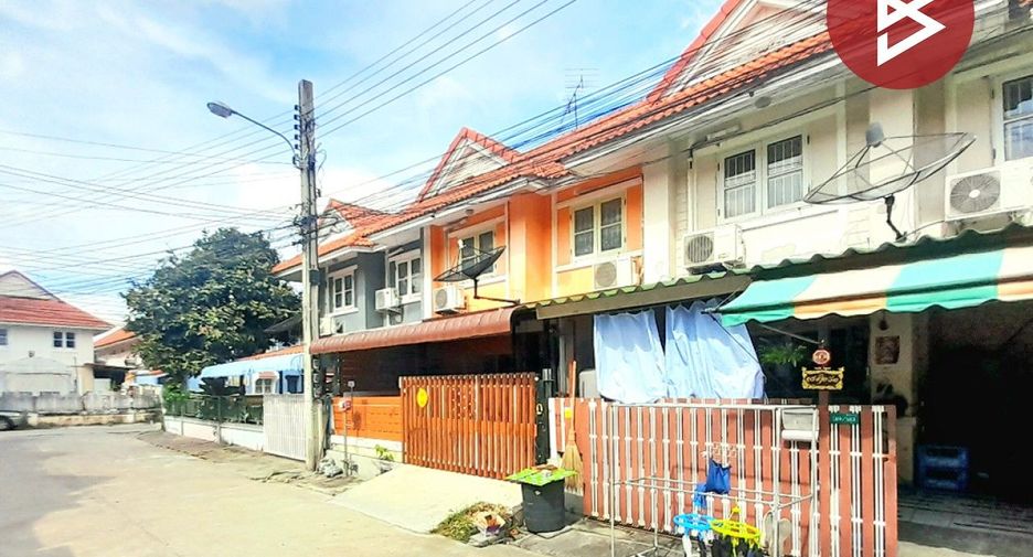 For sale studio townhouse in Mueang Samut Prakan, Samut Prakan