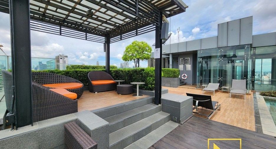 Condo en alquiler de 2 habitaciones en Watthana, Bangkok