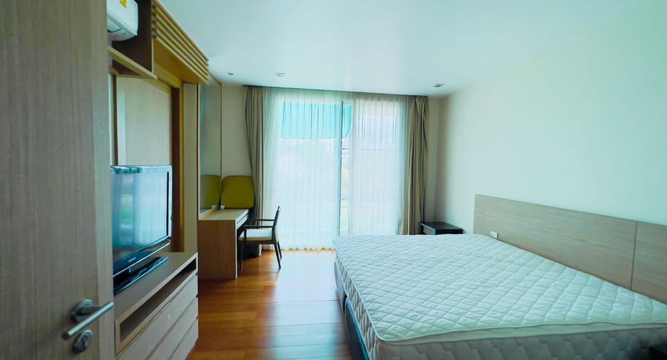 For sale 5 bedrooms house in Sattahip, Pattaya