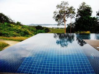 For rent 2 bedrooms villa in Mueang Phuket, Phuket