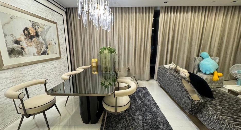 À louer 2 chambres condo à Sathon, Bangkok