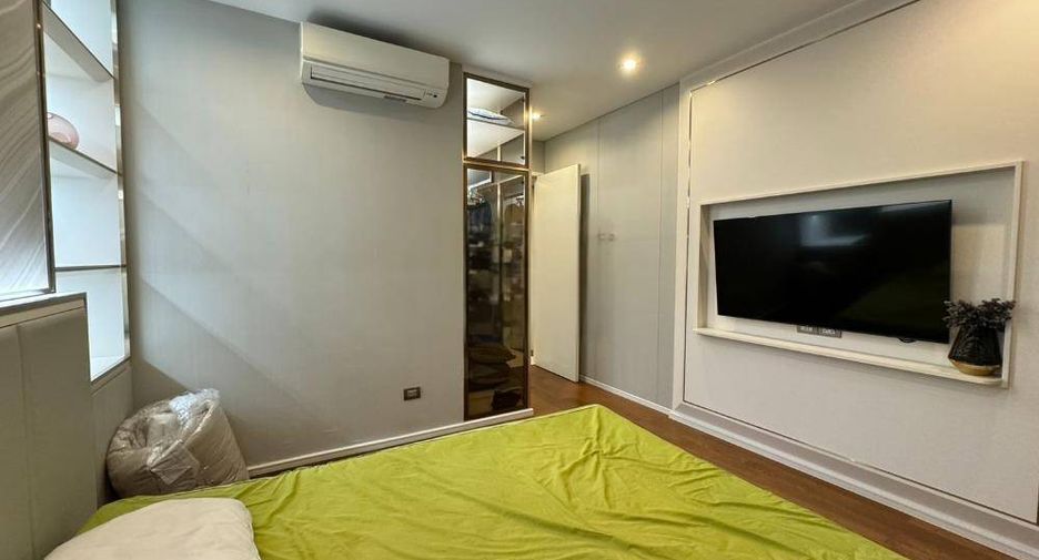 À louer 2 chambres condo à Sathon, Bangkok