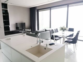 Condo en venta de 2 habitaciones en Khlong Toei, Bangkok