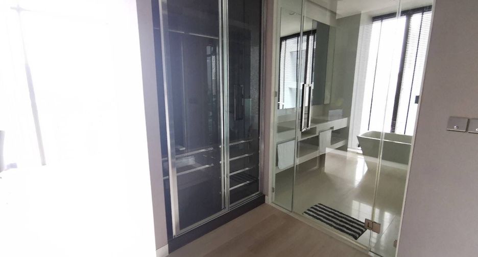 Продажа 2 спальни кондо в Кхлонг Тоеи, Бангкок