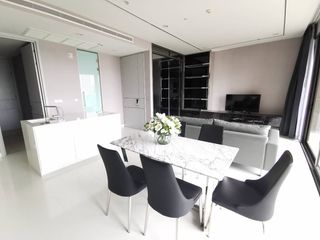 Condo en venta de 2 habitaciones en Khlong Toei, Bangkok
