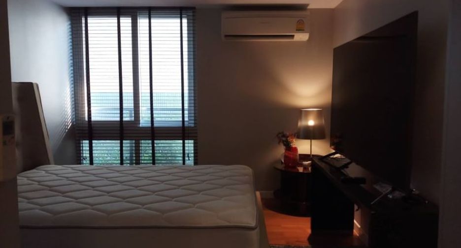 For rent 3 bed condo in Watthana, Bangkok