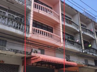 For sale 2 bed retail Space in Min Buri, Bangkok