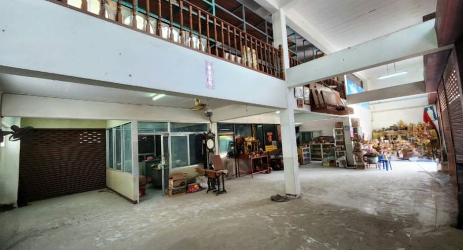 For sale 5 Beds retail Space in Kaeng Khoi, Saraburi