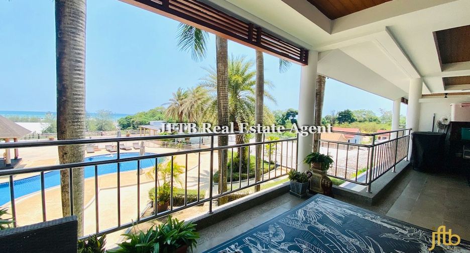 For sale 2 bedrooms condo in Mueang Phuket, Phuket