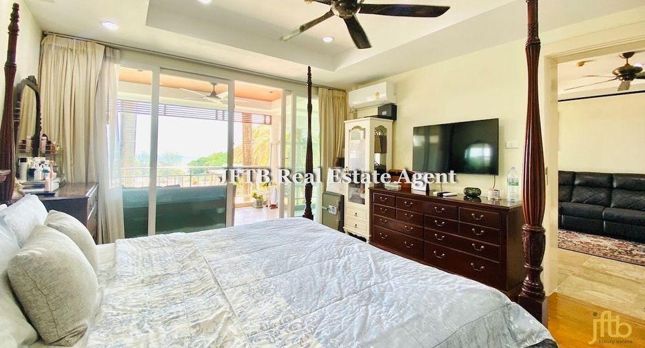 For sale 2 bedrooms condo in Mueang Phuket, Phuket