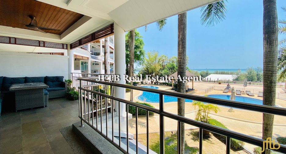 For sale 2 bedrooms condo in Mueang Phuket, Phuket