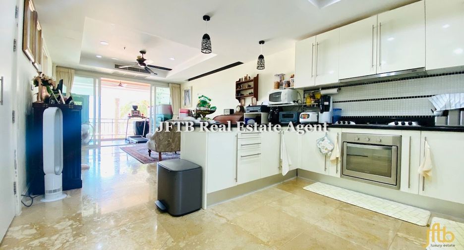 For sale 2 bedrooms condo in Mueang Phuket, Phuket