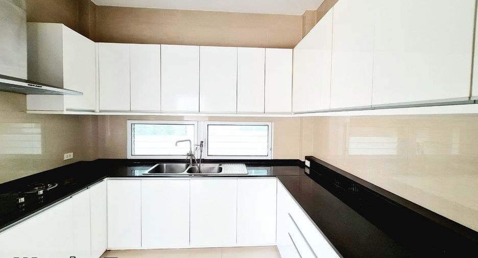 Haus zum Kauf mit 5 Zimmer in Chatuchak, Bangkok