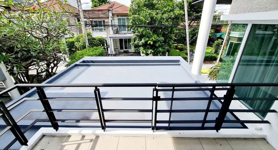 Haus zum Kauf mit 5 Zimmer in Chatuchak, Bangkok