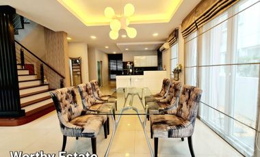 出售 5 卧室 独立屋 在 Chatuchak, 曼谷