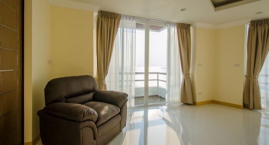Condo en alquiler y en venta de 2 habitaciones en Si Racha, Chonburi