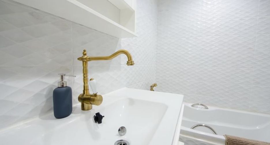Condo en alquiler y en venta de 2 habitaciones en Si Racha, Chonburi