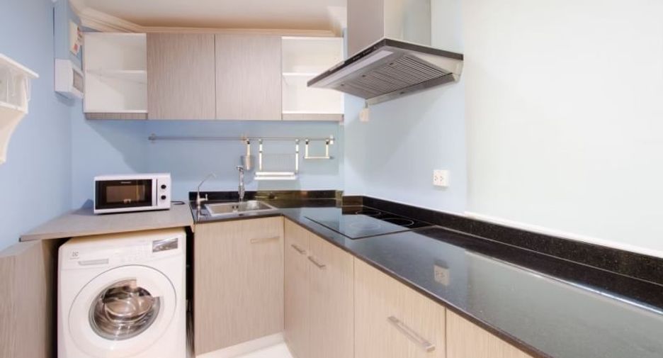 Condo en alquiler y en venta de 2 habitaciones en Si Racha, Chonburi