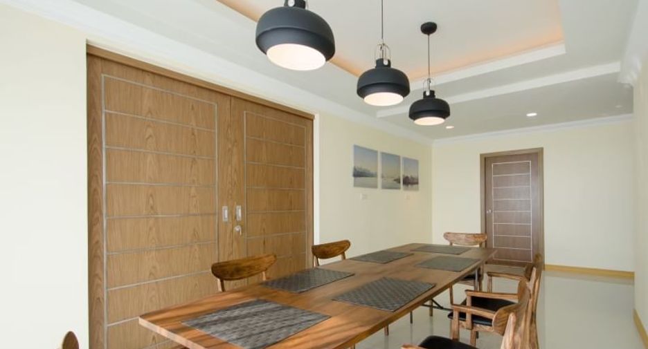Condo en alquiler y en venta de 2 habitaciones en Si Racha, Chonburi