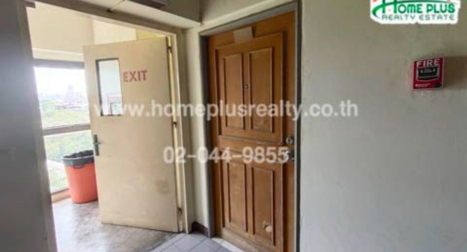 For sale 1 bed condo in Wang Thonglang, Bangkok