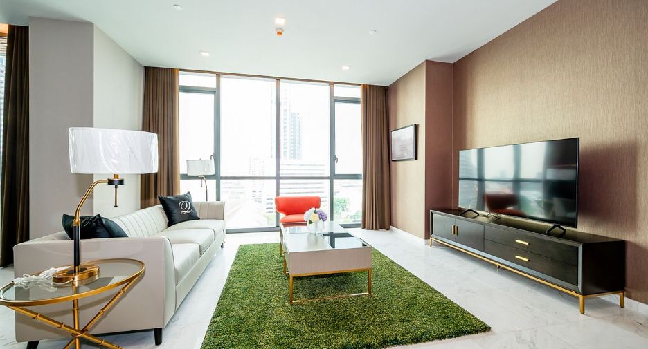 For rent 2 bedrooms condo in Watthana, Bangkok