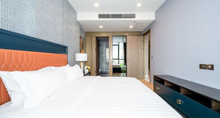 For rent 2 bedrooms condo in Watthana, Bangkok