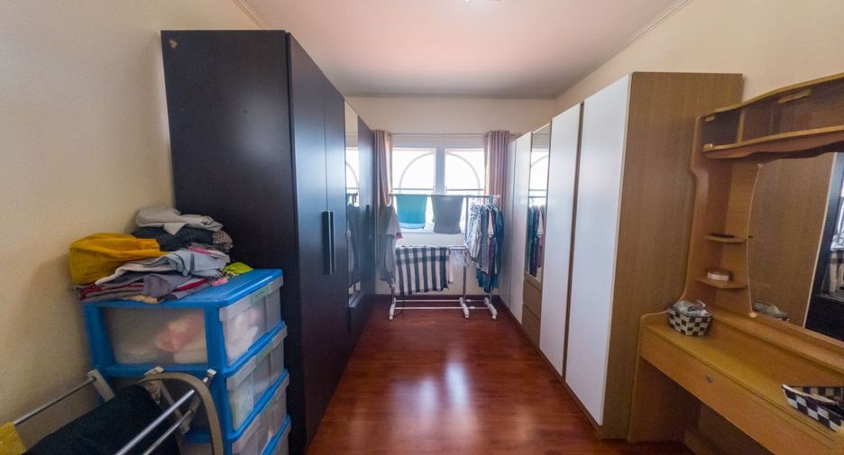 For sale 4 bed house in Mueang Chon Buri, Chonburi
