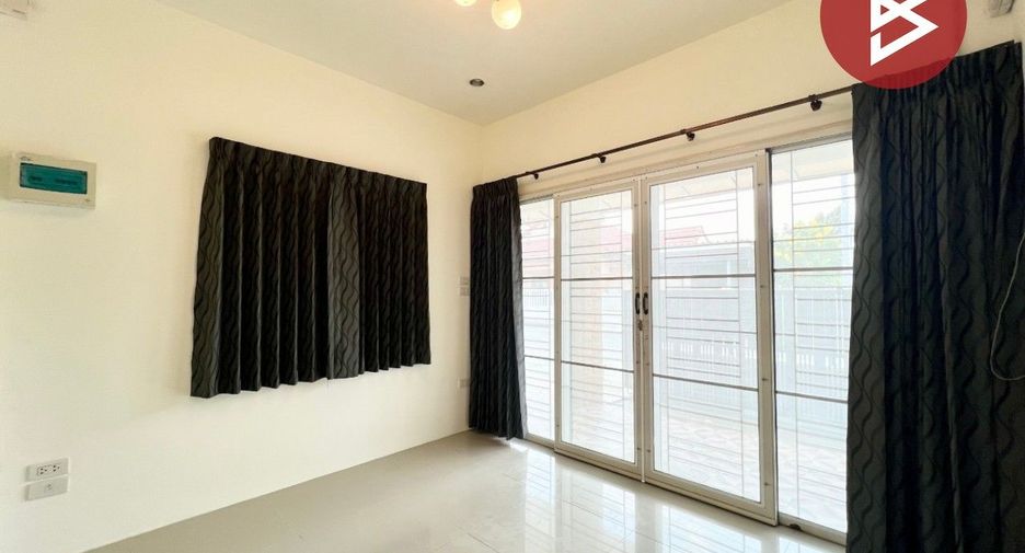 For sale 3 bed house in Phanat Nikhom, Chonburi