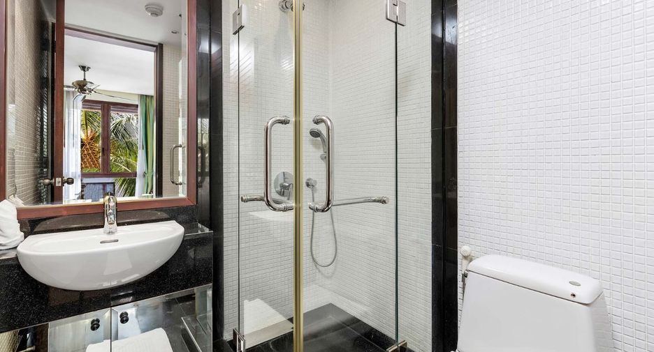 For sale 2 bedrooms apartment in Mueang Phuket, Phuket