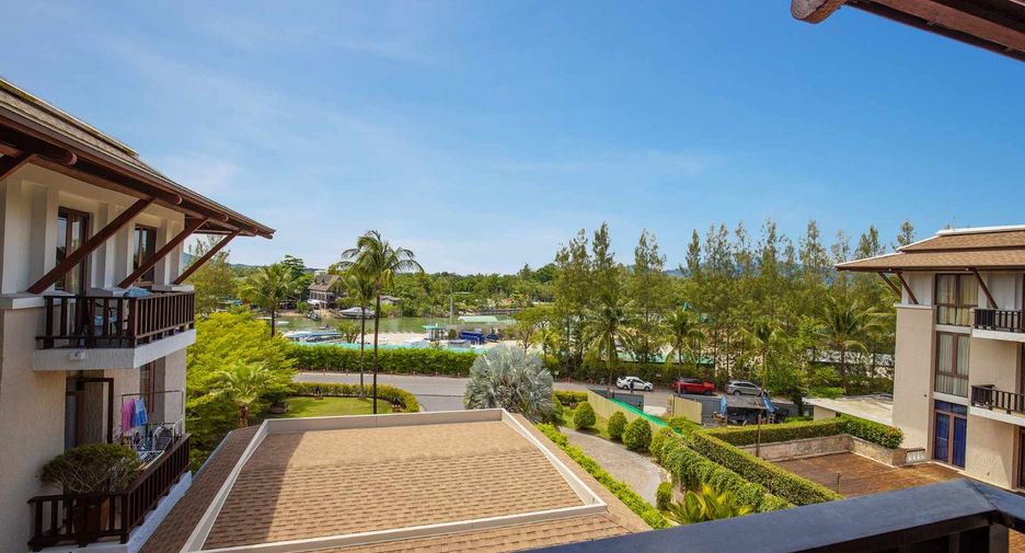 For sale 2 bedrooms apartment in Mueang Phuket, Phuket