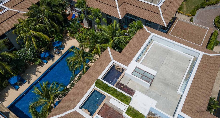 For sale 2 bedrooms apartment in Mueang Phuket, Phuket