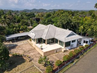 Haus zur Miete und zum Kauf mit 3 Zimmer in Mae Rim, Chiang Mai