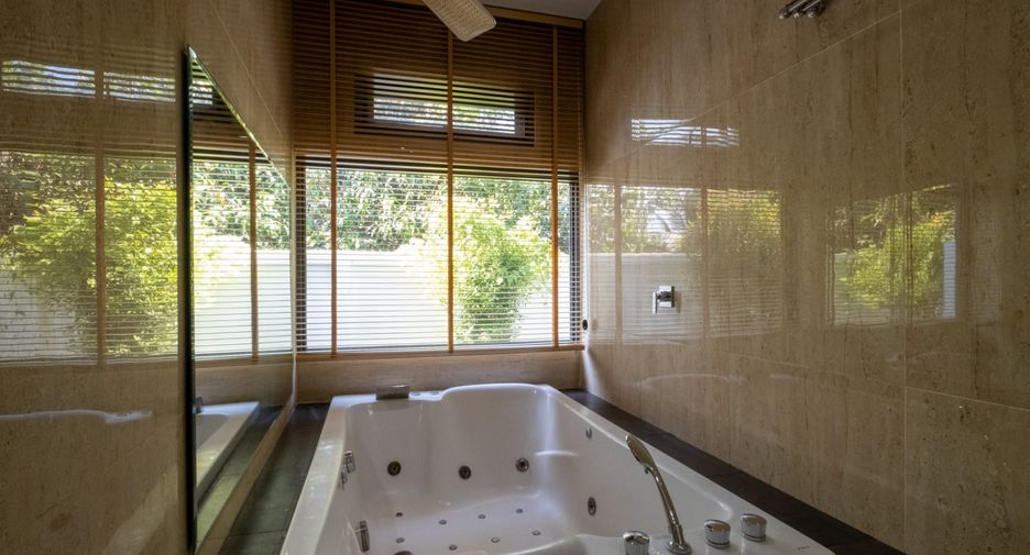 For rent and for sale 3 bedrooms house in Mae Rim, Chiang Mai