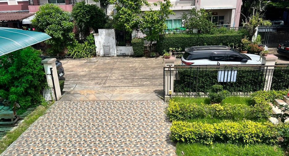For sale 5 bedrooms house in Pluak Daeng, Rayong